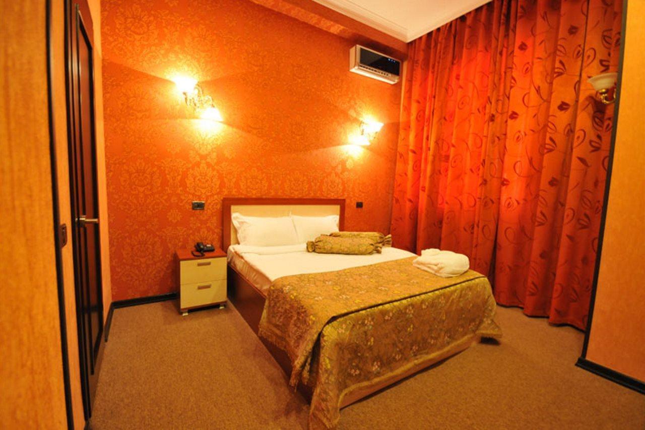 Miraj Inn Hotel Baky Esterno foto